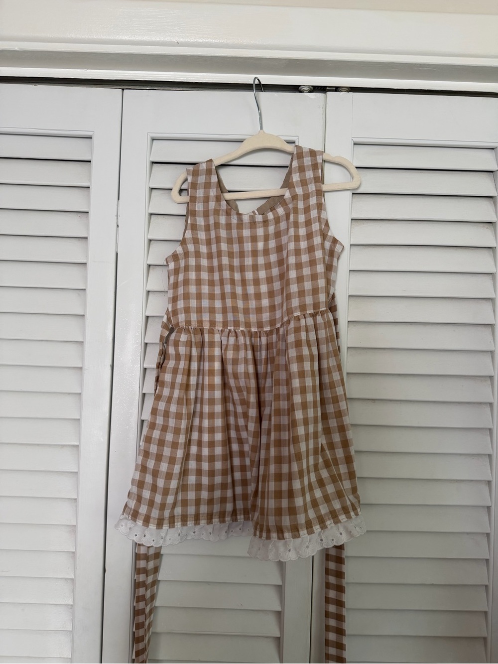 Vintage Beige and White Gingham Kids Casual Dress